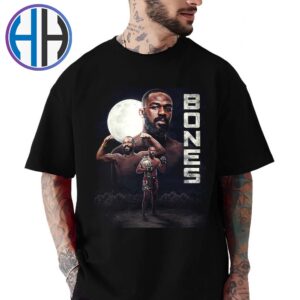 Jon Jones Beats Stipe Miocic By KO And Retain The UFC Heavyweight Title Vintage T-Shirt